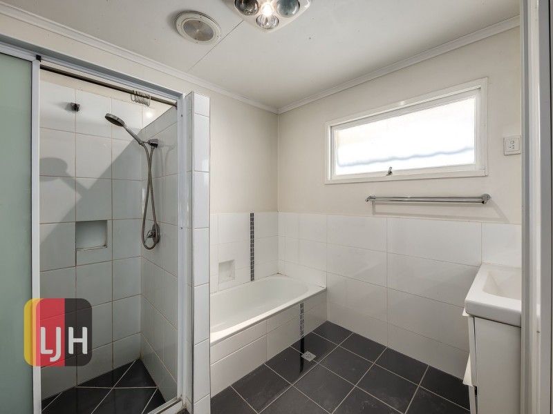 25 Braidwood Street, Everton Park QLD 4053