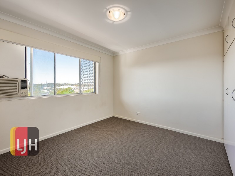 4/77 Brookfield Road, Kedron QLD 4031