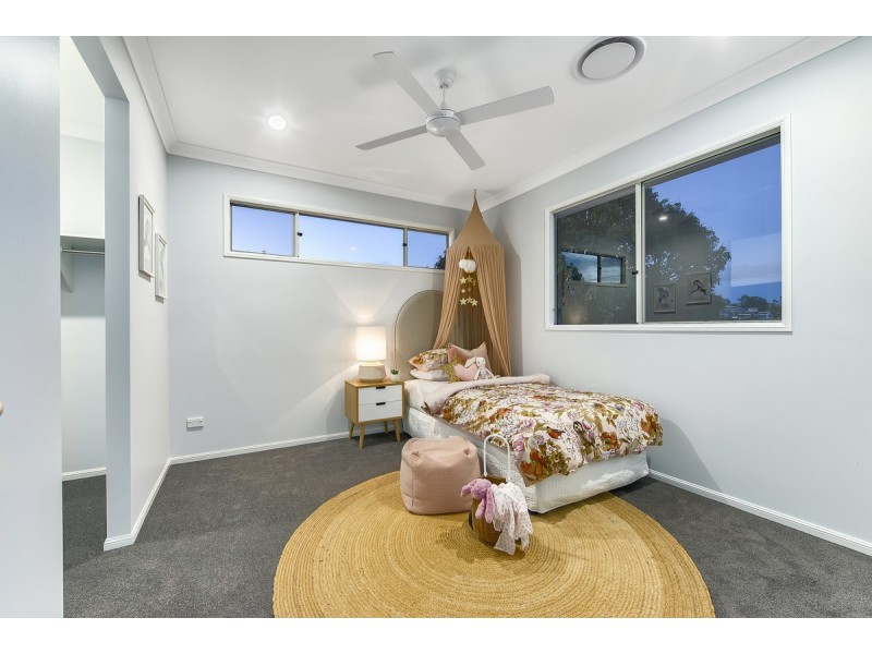 23 Brae Street, Wavell Heights QLD 4012