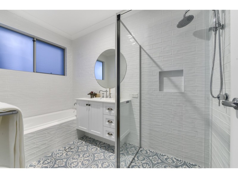 23 Brae Street, Wavell Heights QLD 4012