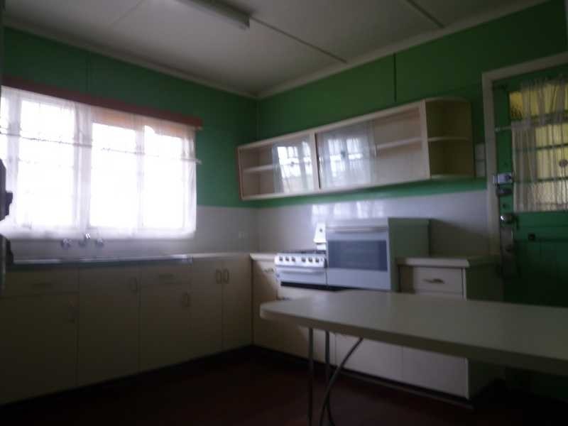 86 Mawson Street, Stafford Heights QLD 4053