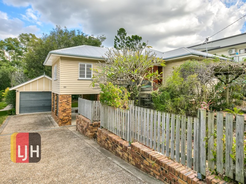 33 Gamelin Crescent, Stafford QLD 4053