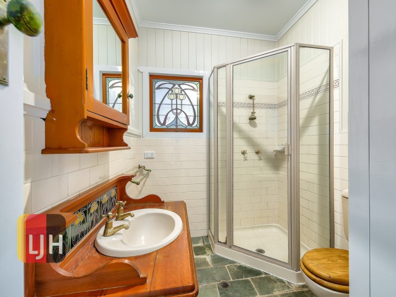 33 Gamelin Crescent, Stafford QLD 4053