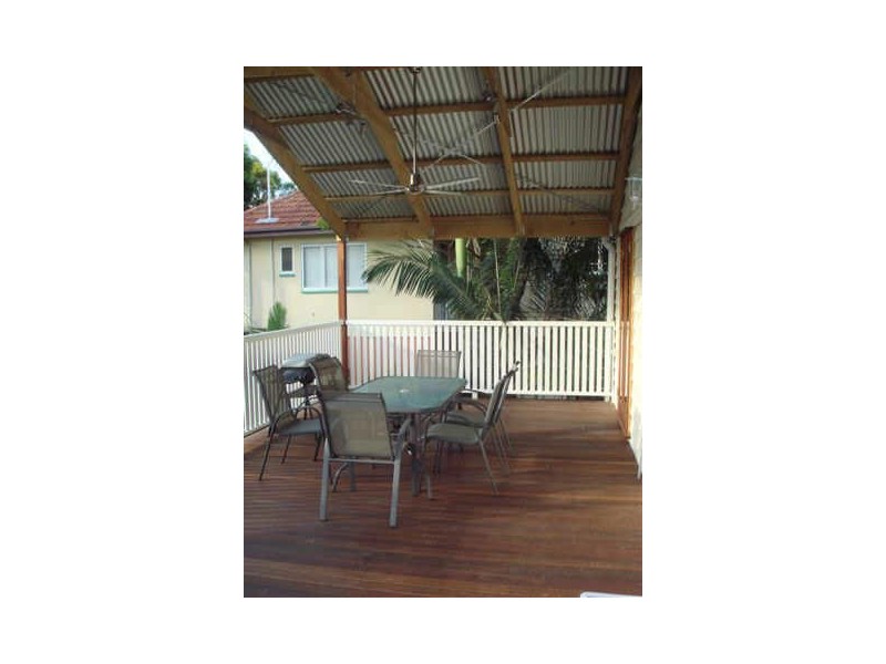 68 Victoria Terrace, Windsor QLD 4030