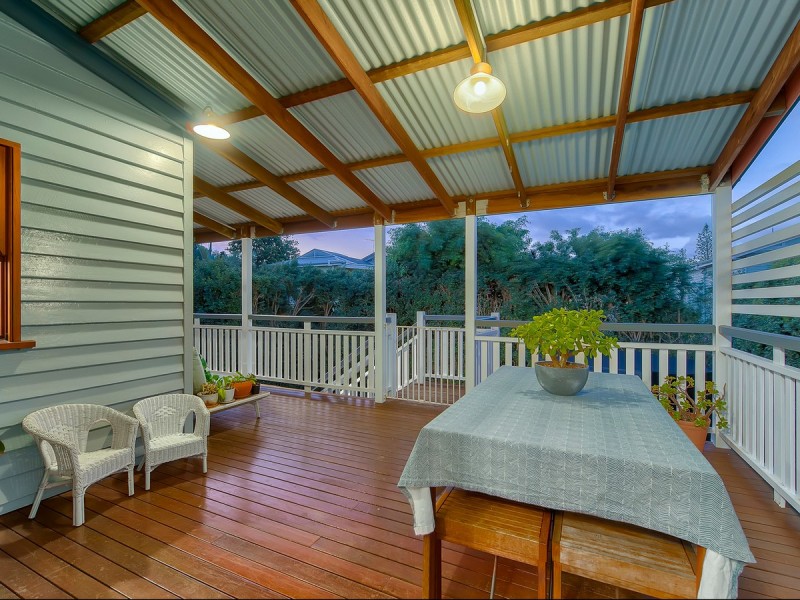 7 Armentieres Street, Kedron QLD 4031