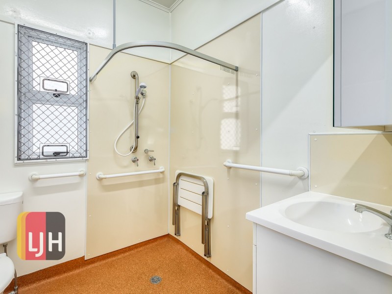 20 Hoolan Street, Stafford QLD 4053