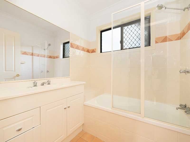 1/48 Clifford Street, Stafford QLD 4053