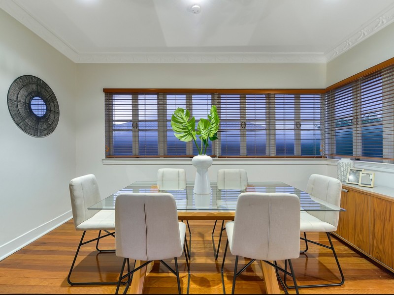 5 McCawley Street, Stafford QLD 4053