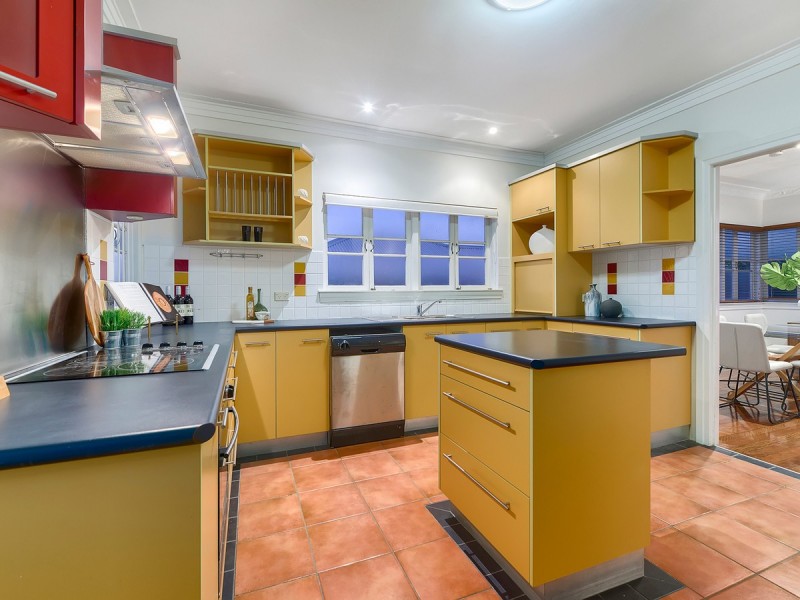 5 McCawley Street, Stafford QLD 4053