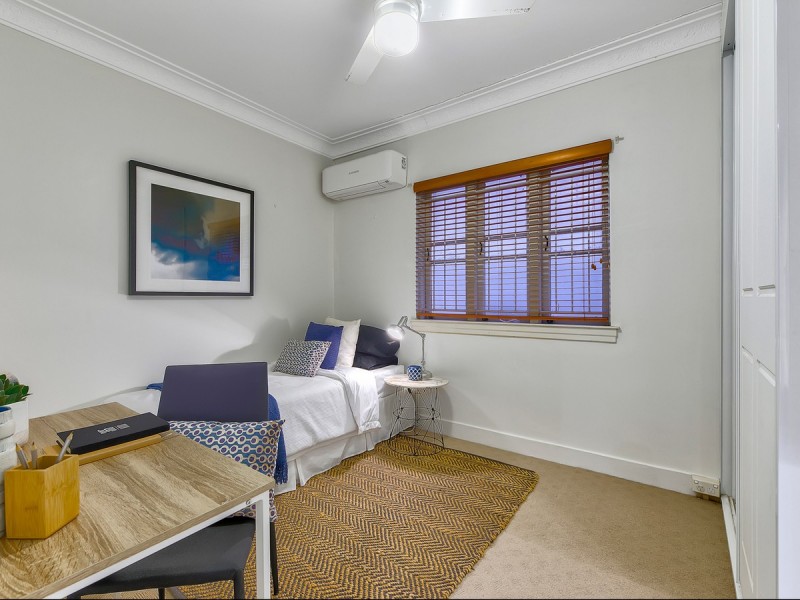 5 McCawley Street, Stafford QLD 4053