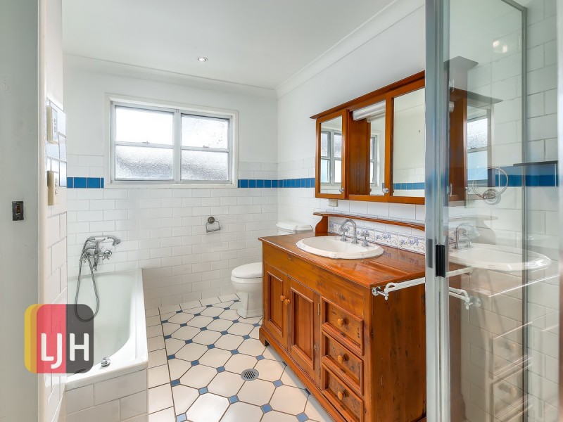 14 Roland Street, Geebung QLD 4034