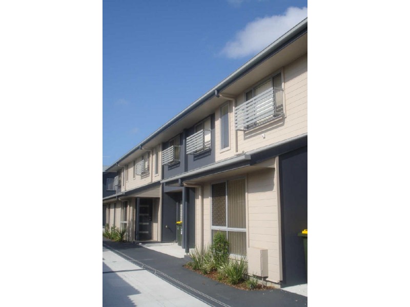 2/103 Gillies Street, Zillmere QLD 4034
