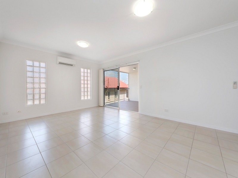 6/22 Birdwood Street, Zillmere QLD 4034