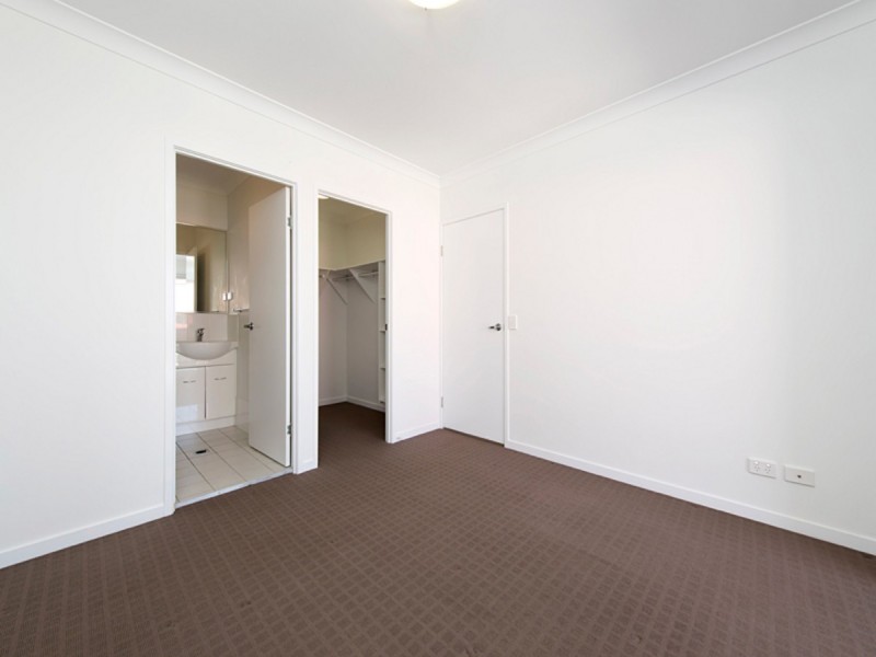 6/22 Birdwood Street, Zillmere QLD 4034