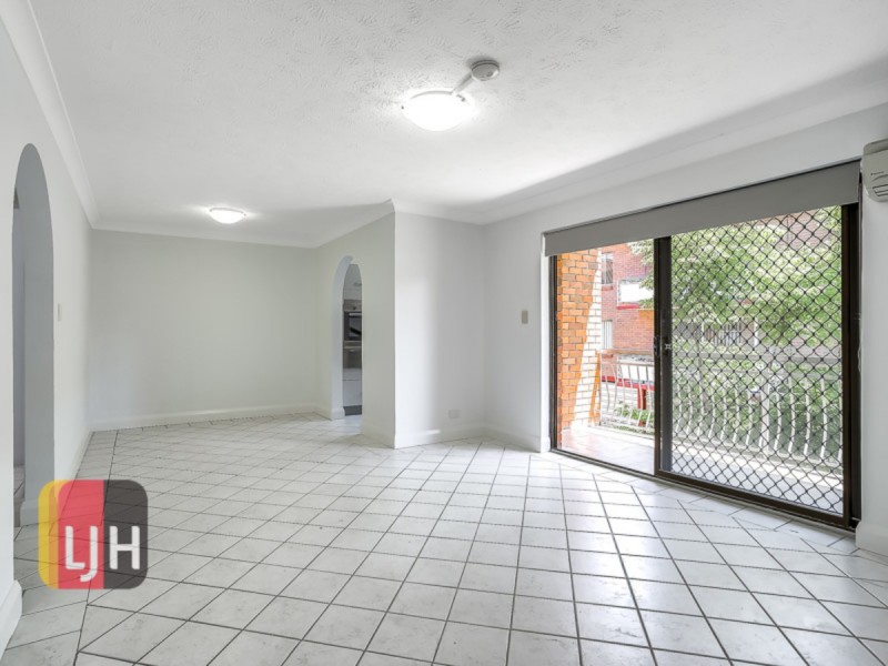 2/108 Leckie Road, Kedron QLD 4031