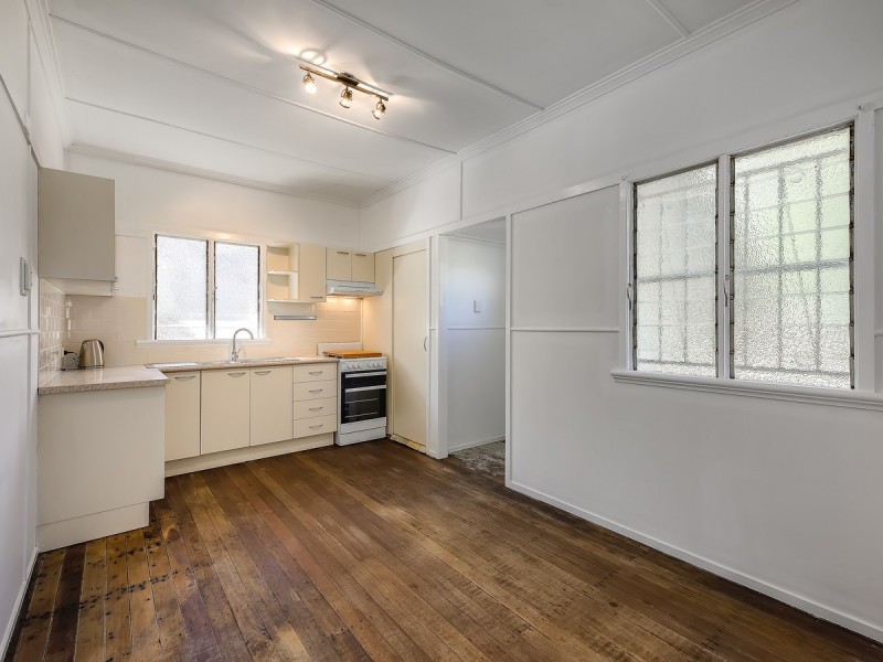 80 Miller Street, Chermside QLD 4032