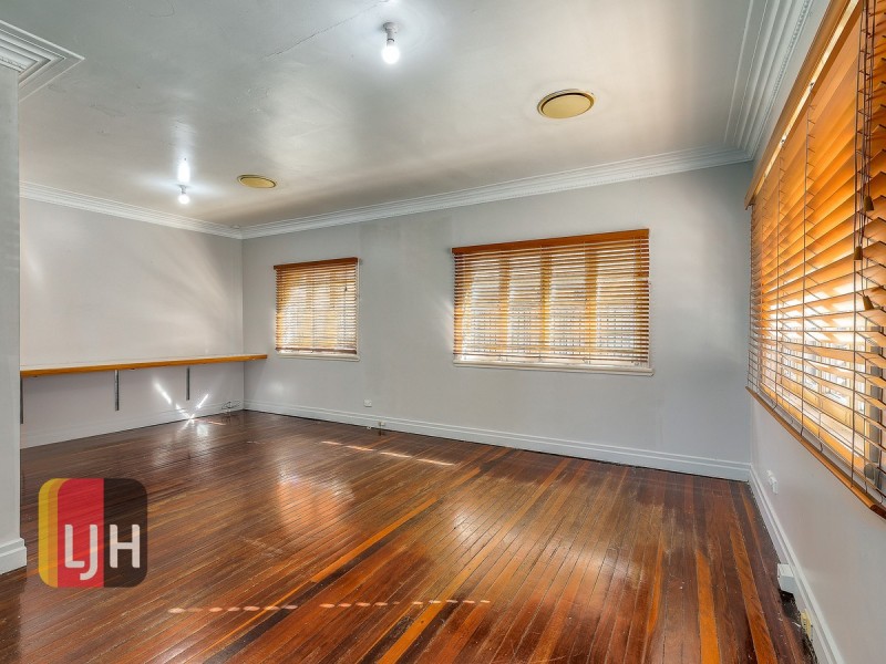 20 Griffith Street, Everton Park QLD 4053