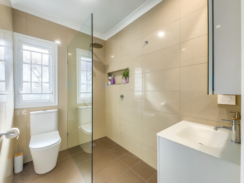 246 Webster Road, Stafford QLD 4053