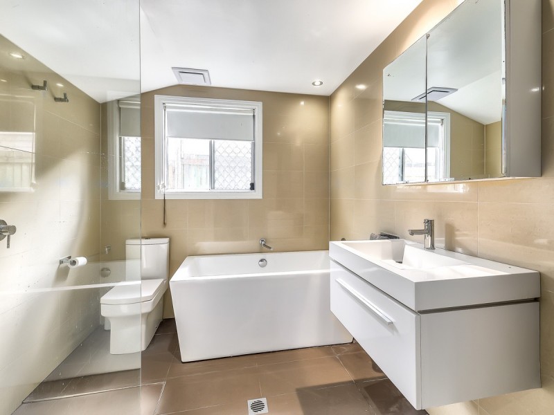 246 Webster Road, Stafford QLD 4053