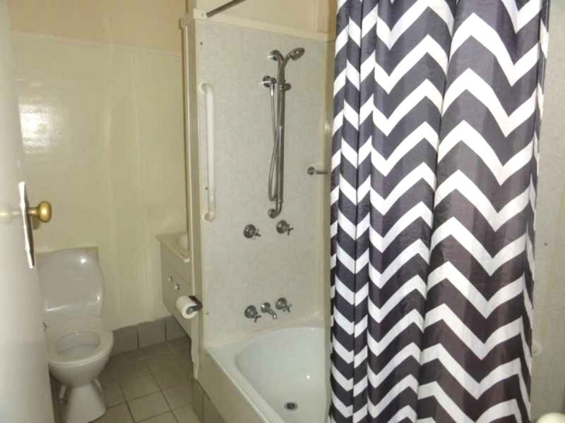 10 Yaralla Street, Chermside QLD 4032