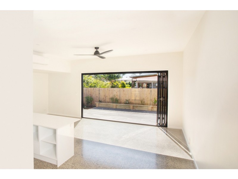 2/87 Brookfield Road, Kedron QLD 4031