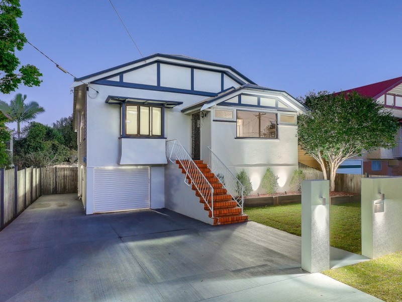 25 Crawford Avenue, Stafford QLD 4053