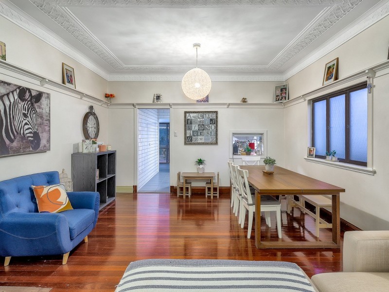 25 Crawford Avenue, Stafford QLD 4053