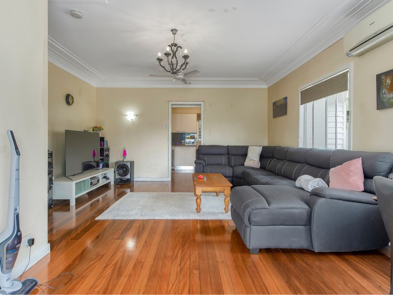 17 Harold Street, Stafford QLD 4053