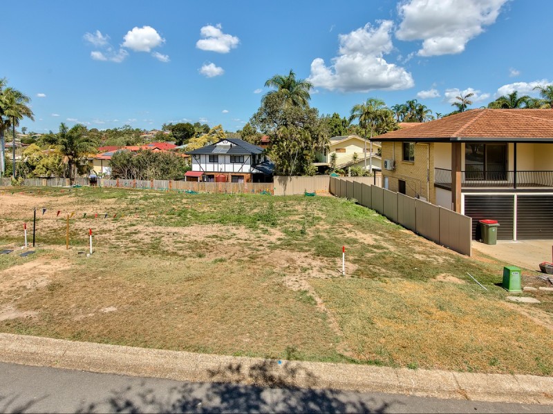 14 & 16 Farrow Street, Mcdowall QLD 4053