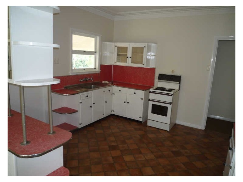 306 Banks Street, Ashgrove QLD 4060