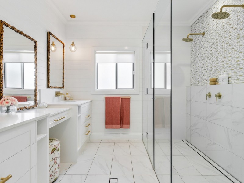 54 Eleventh Avenue, Kedron QLD 4031