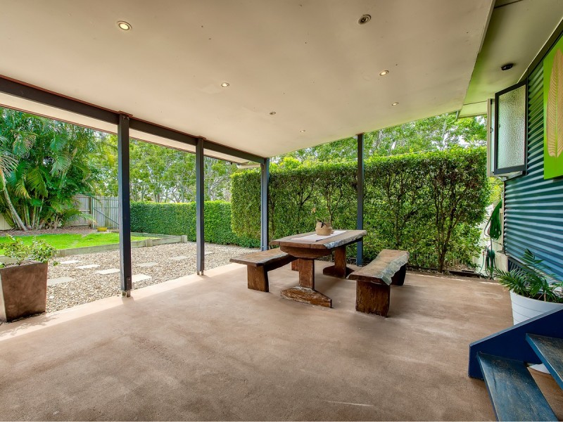 17 Matthews Street, Stafford QLD 4053