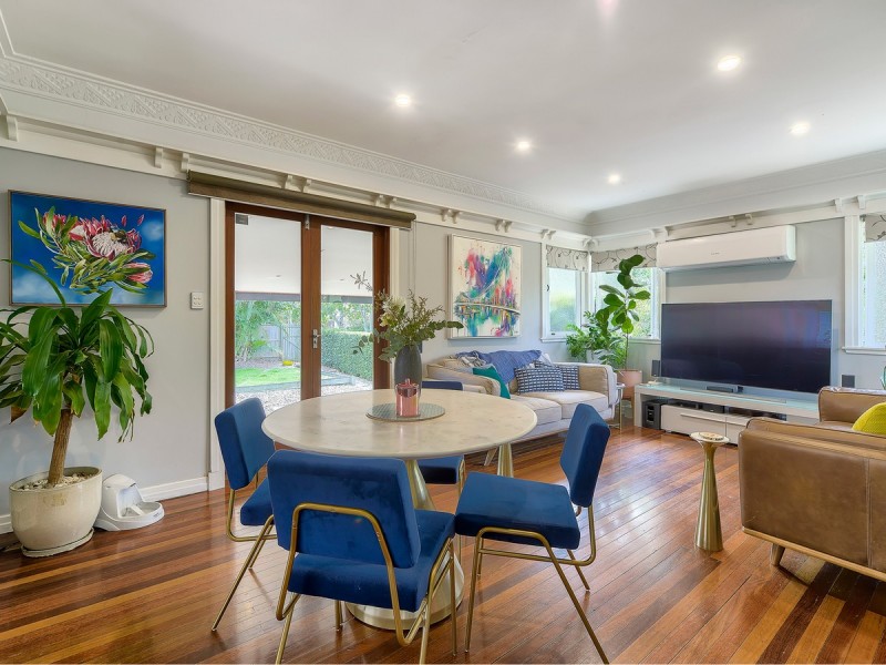 17 Matthews Street, Stafford QLD 4053