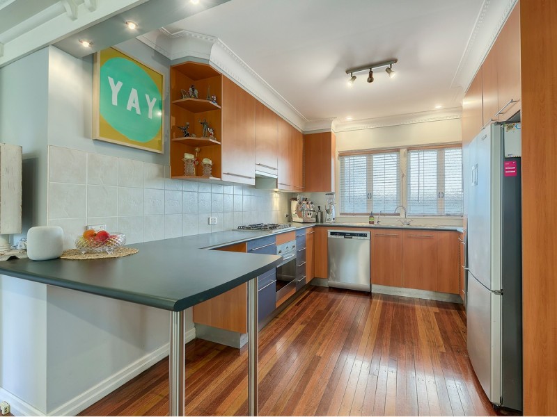 17 Matthews Street, Stafford QLD 4053