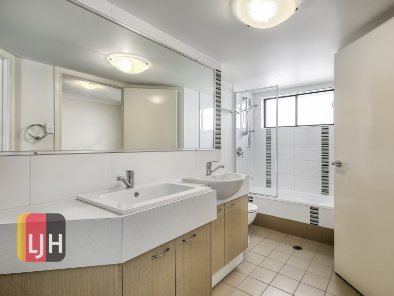 1/61 Davenport Street, Chermside QLD 4032