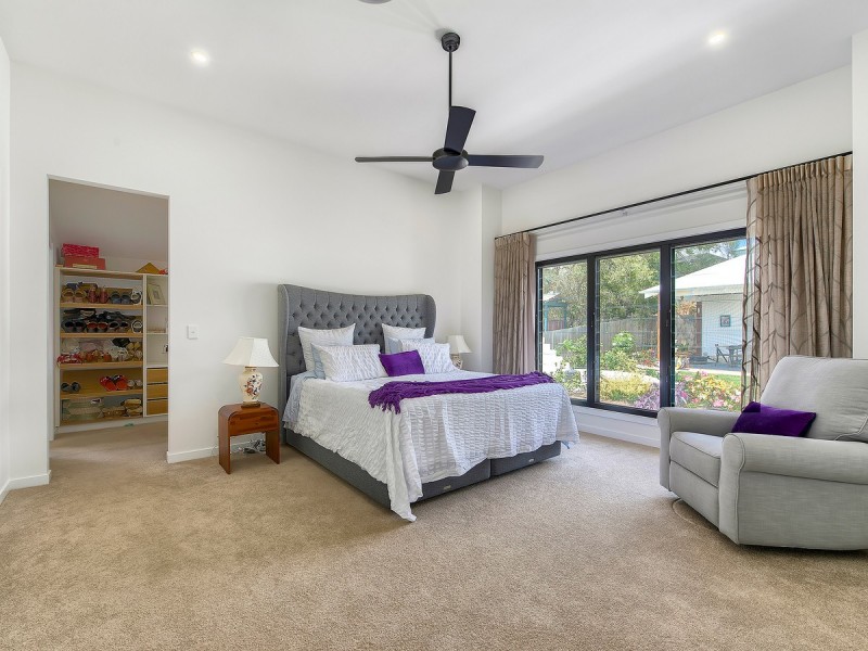 43 Donald Street, Camp Hill QLD 4152