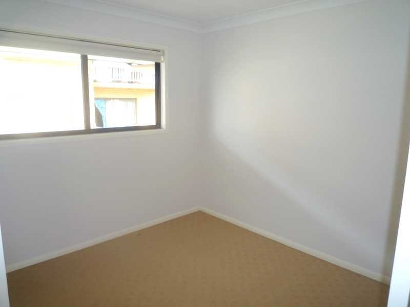 3/8 Alva Tce, Gordon Park QLD 4031