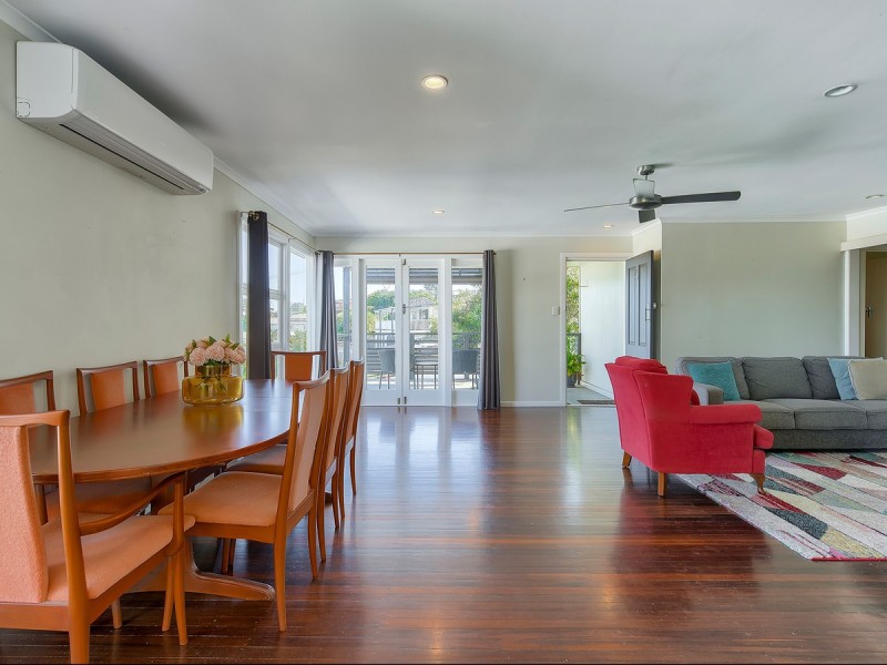 7 Farrant Street, Stafford Heights QLD 4053