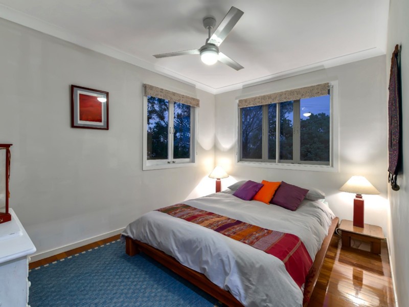 236 Appleby Road, Stafford Heights QLD 4053