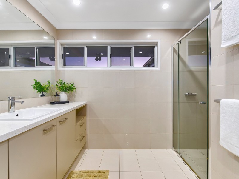 133 Farrant Street, Stafford Heights QLD 4053