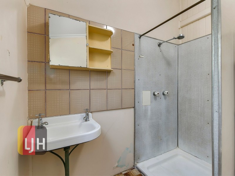 2/42 Isedale Street, Wooloowin QLD 4030