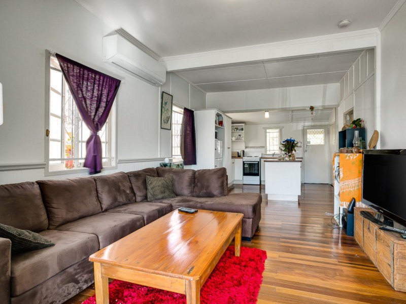 24 Broughton Road, Kedron QLD 4031