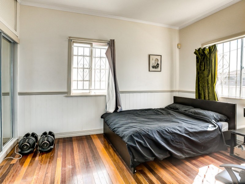 24 Broughton Road, Kedron QLD 4031