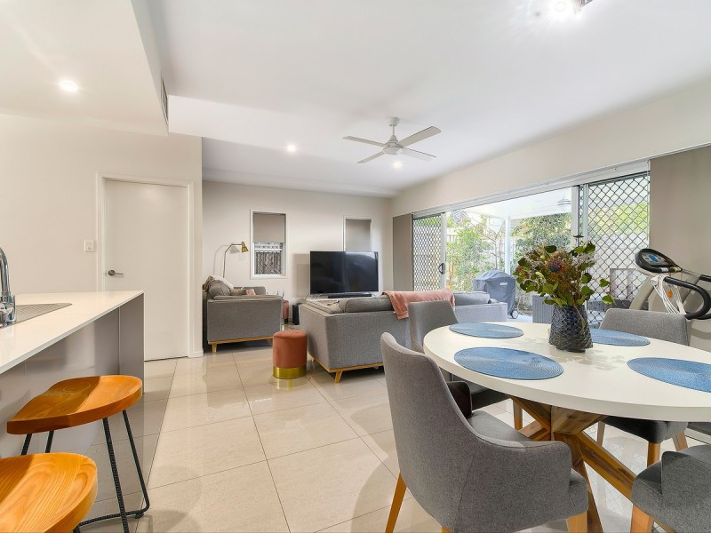 33 Lutana Street, Stafford QLD 4053