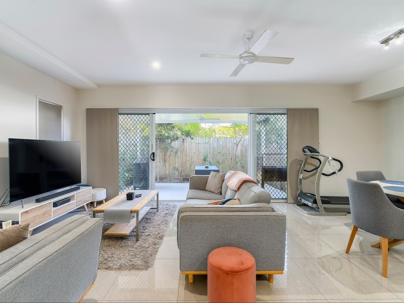 33 Lutana Street, Stafford QLD 4053