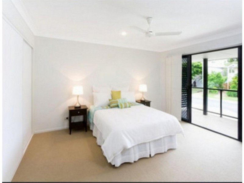 6 Lewis Street, Clayfield QLD 4011