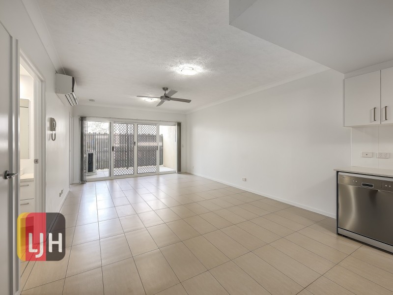 8/12 Lutana Street, Stafford QLD 4053