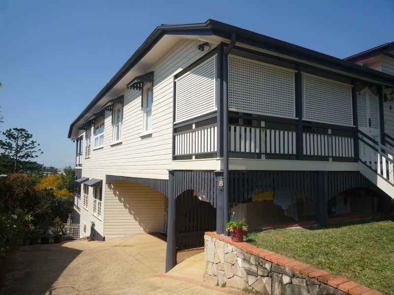 8 Watson Street, Newmarket QLD 4051