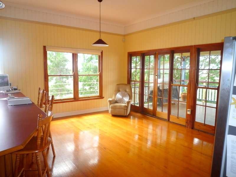 8 Watson Street, Newmarket QLD 4051