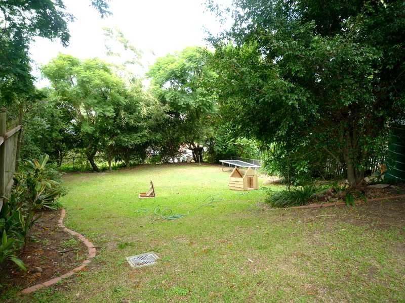 8 Watson Street, Newmarket QLD 4051